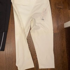 Savvy has the most comfortable pair of workout pants .